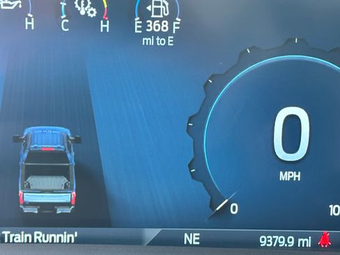 Used 2024 Ford F350 Limited image 16