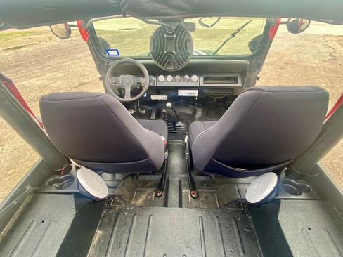 Used 1993 Jeep Wrangler 4WD image 9