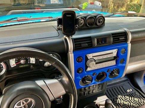 Used 2007 Toyota FJ Cruiser 4WD image 8