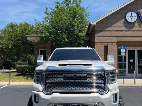 Used 2022 GMC Sierra 3500 Denali w/ Denali Ultimate Package image 4