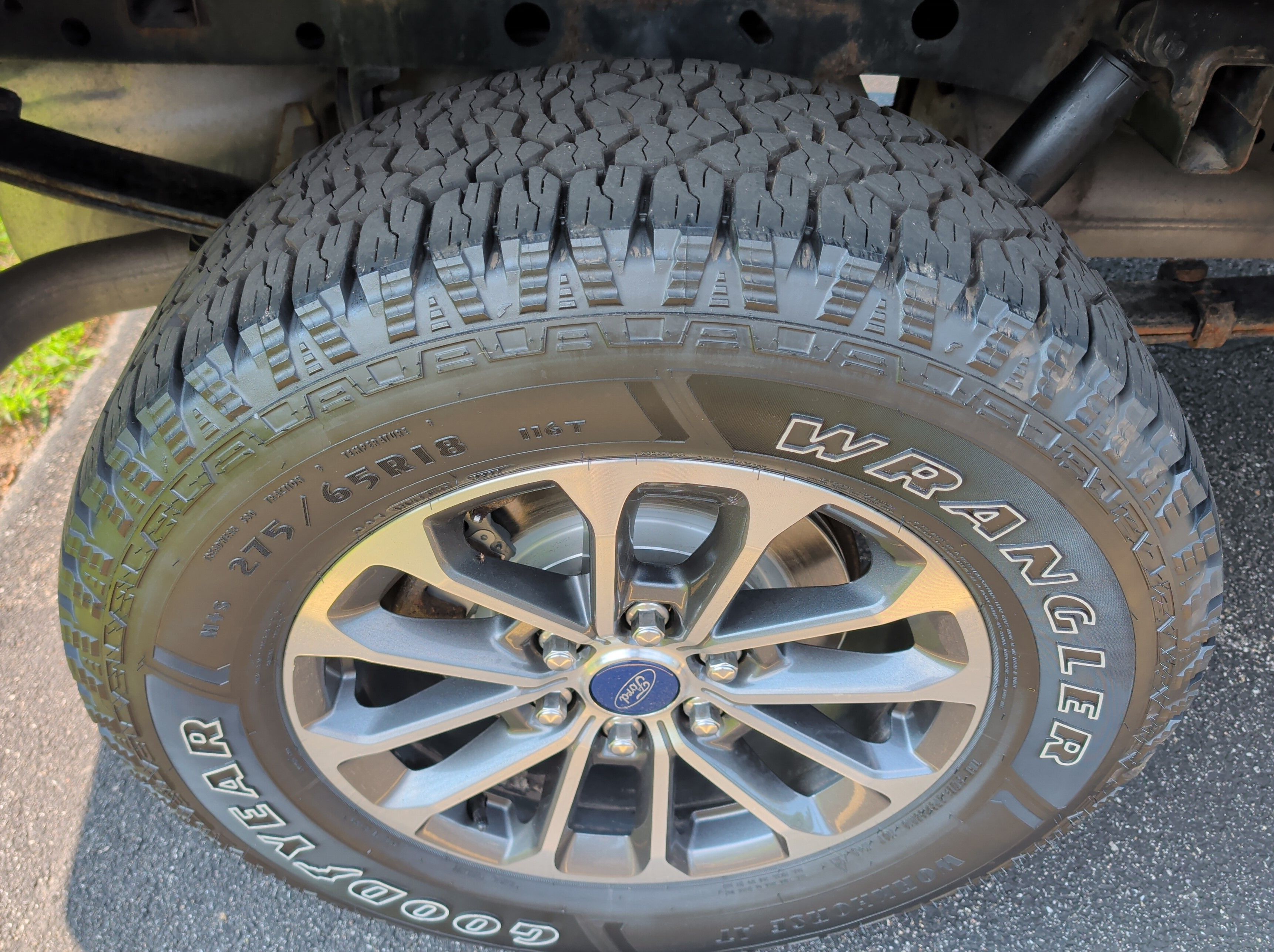 Used 2020 Ford F150 XLT w/ Equipment Group 302A Luxury AWD/4WD image 11
