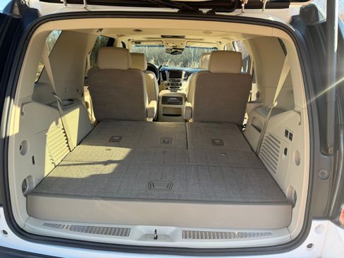 Used 2019 GMC Yukon Denali w/ Denali Ultimate Package image 22