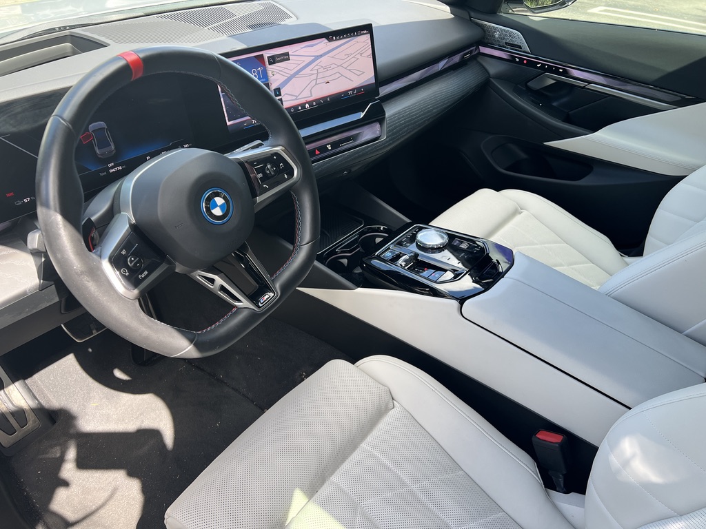 Used 2024 BMW i5 M60 w/ Executive Package AWD/4WD image 2