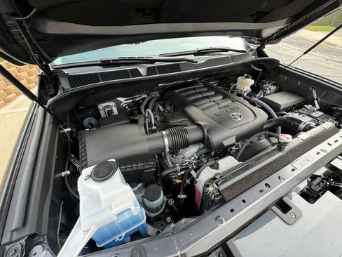 Used 2021 Toyota Tundra Platinum image 20