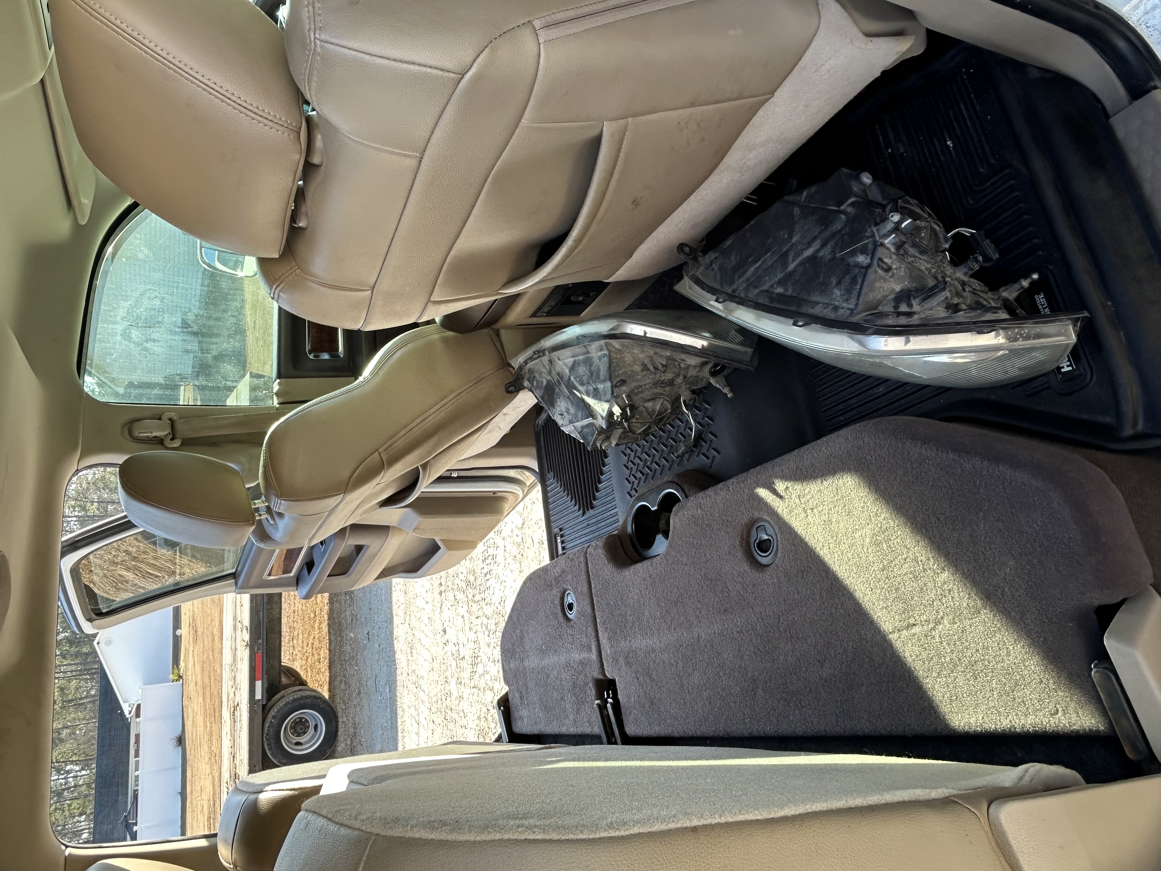 Used 2012 RAM 2500 Laramie w/ Protection Group AWD/4WD image 4