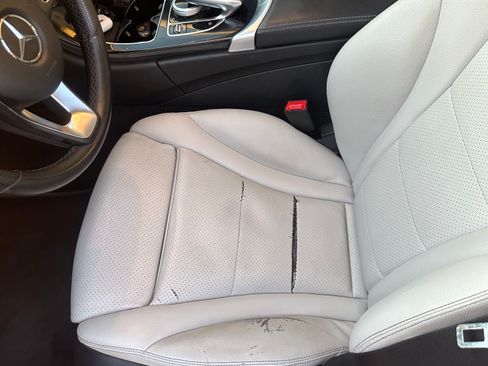 Used 2015 Mercedes-Benz C 300 Sedan image 23