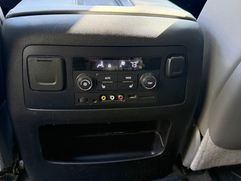 Used 2015 Chevrolet Tahoe LT AWD/4WD image 14