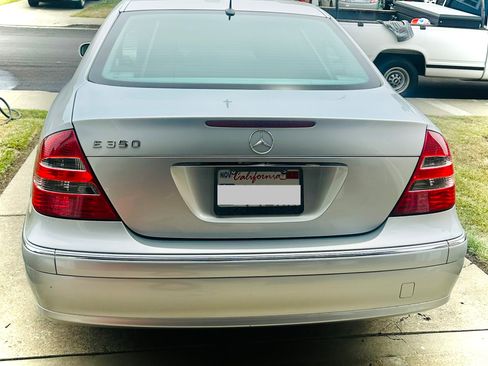 Used 2006 Mercedes-Benz E 350 Sedan image 13