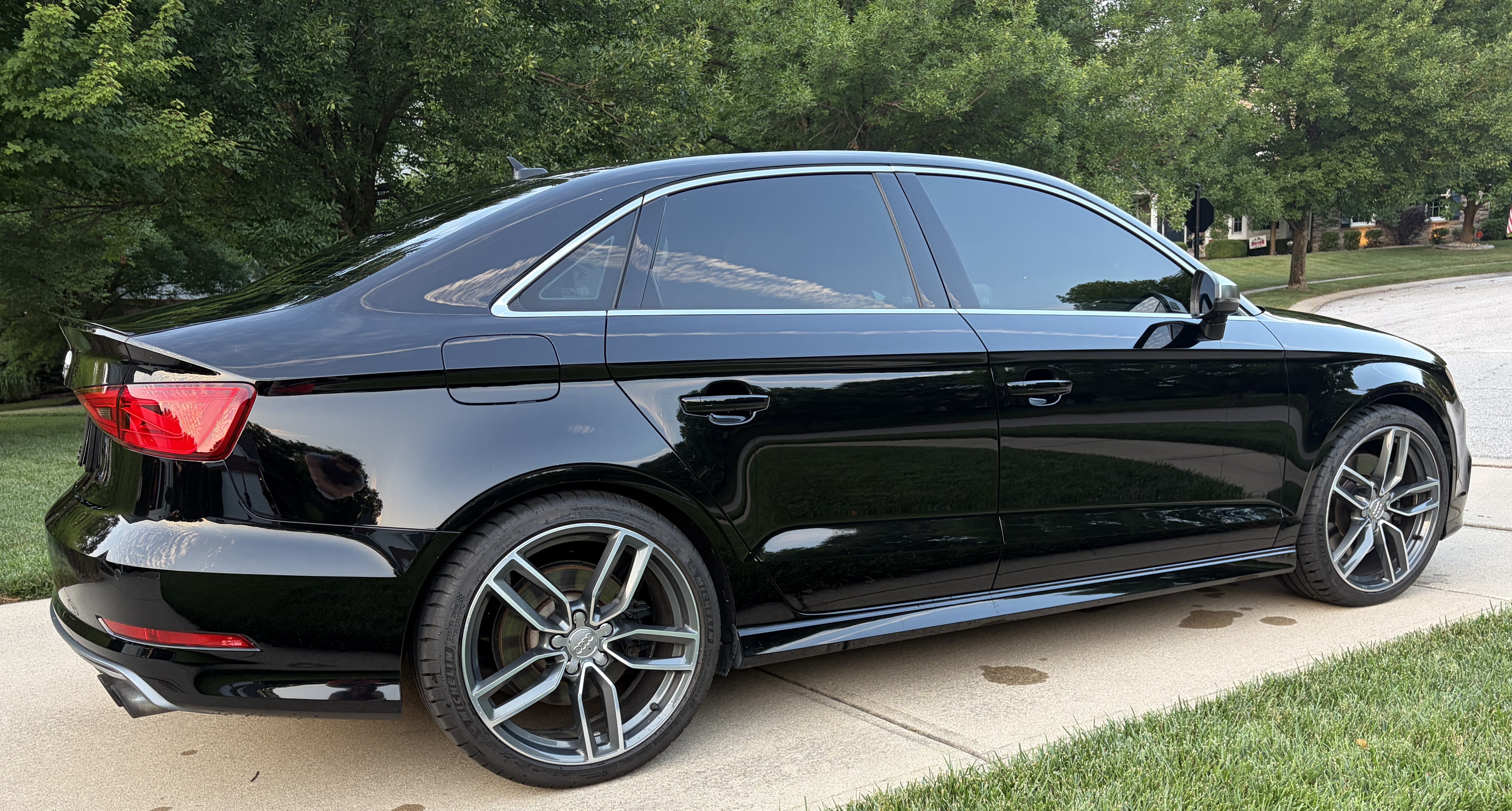 Used 2016 Audi S3 Premium Plus w/ Technology Package AWD/4WD image 4