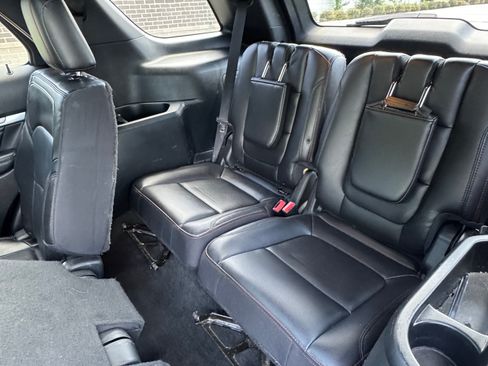 Used 2017 Ford Explorer Sport AWD/4WD image 14