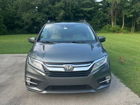 Used 2019 Honda Odyssey Elite image 4