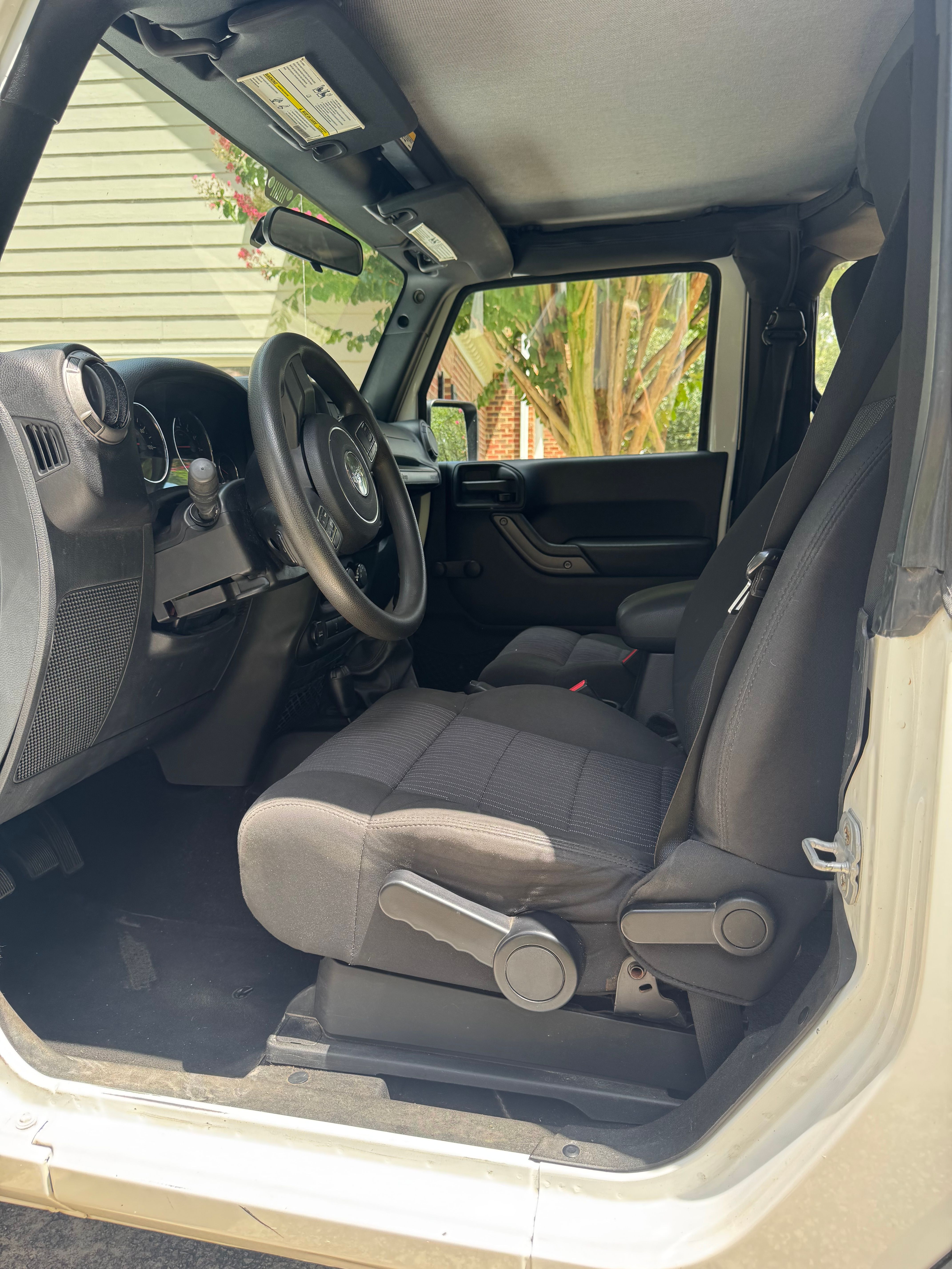Used 2011 Jeep Wrangler Sport AWD/4WD image 12