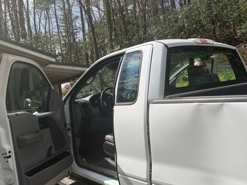 Used 2007 Ford F150 XL image 5