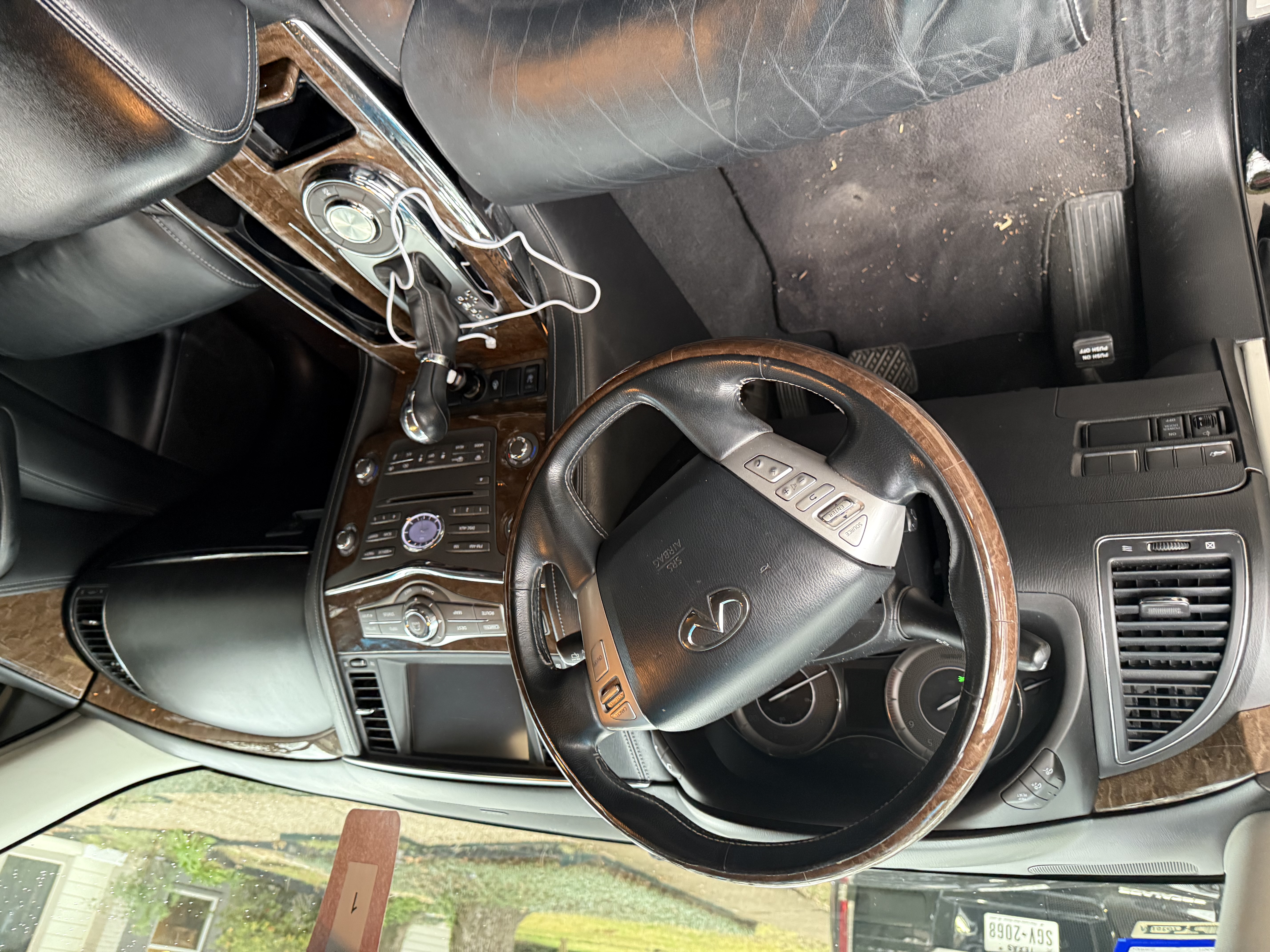 Used 2017 INFINITI QX80 2WD image 5