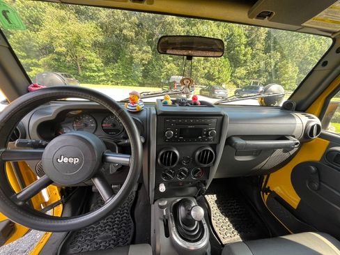 Used 2007 Jeep Wrangler X AWD/4WD image 12