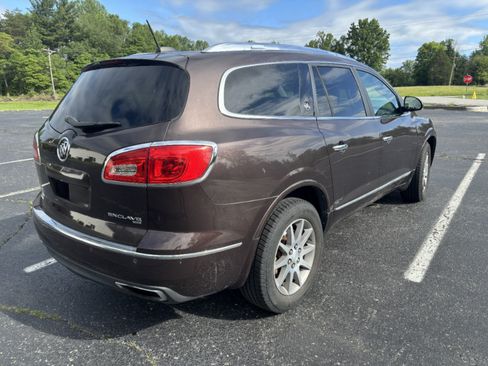 Used 2017 Buick Enclave Leather AWD/4WD image 5