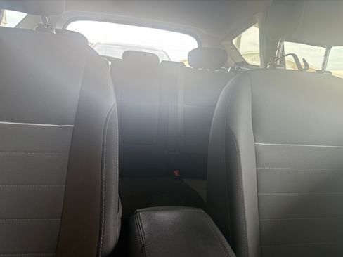 Used 2013 Ford C-MAX SE FWD image 8