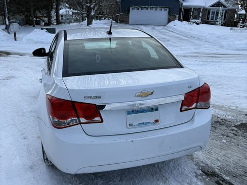 Used 2014 Chevrolet Cruze LT image 5