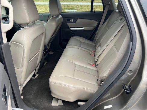Used 2013 Ford Edge Limited AWD/4WD image 21