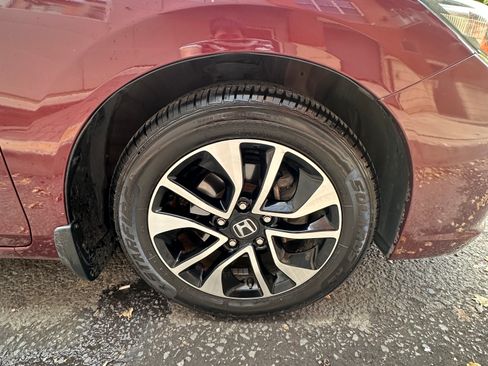 Used 2015 Honda Civic EX image 4
