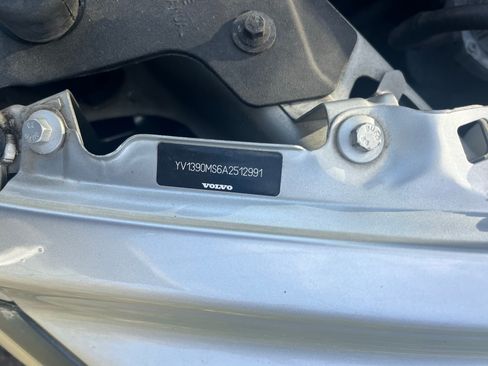 Used 2010 Volvo S40 2.4i FWD image 13