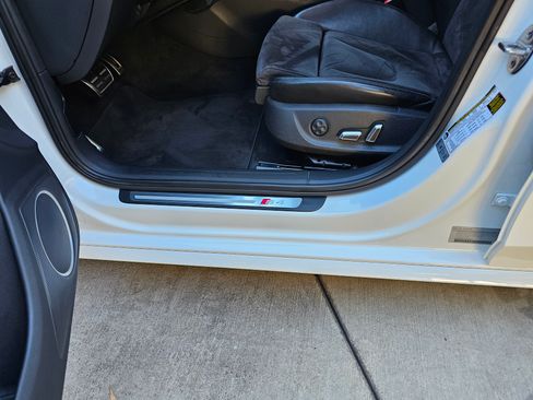 Used 2013 Audi S4 Premium Plus image 16