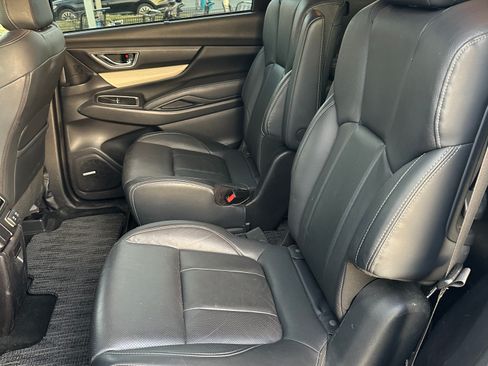 Used 2019 Subaru Ascent Limited image 2