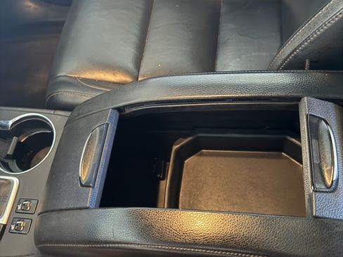 Used 2018 Toyota Highlander XLE FWD image 5
