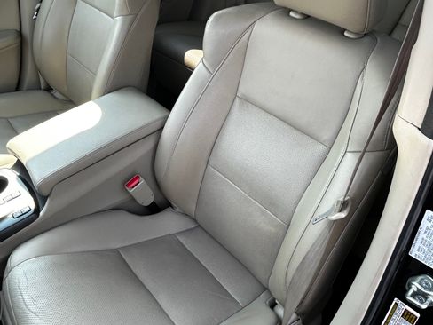 Used 2016 Acura RDX AWD w/ Advance Package image 16