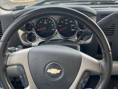 Used 2008 Chevrolet Silverado 1500 LT w/ Texas Edition image 10