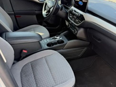 Used 2020 Ford Escape SE AWD/4WD image 11