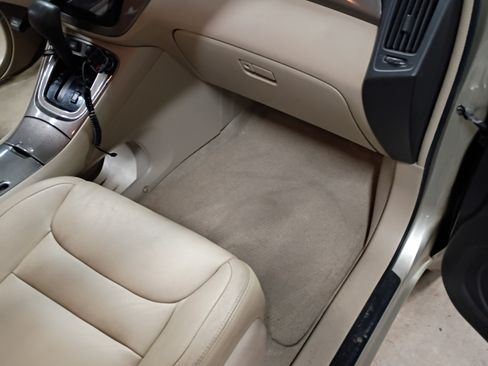 Used 2003 Toyota Highlander Limited image 16