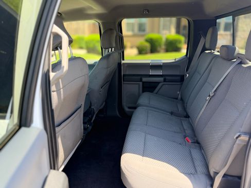Used 2016 Ford F150 XLT w/ Equipment Group 302A Luxury AWD/4WD image 12