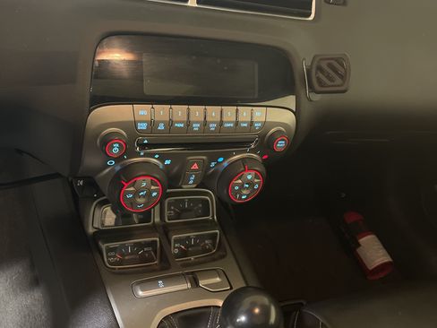 Used 2010 Chevrolet Camaro SS w/ RS Package image 11