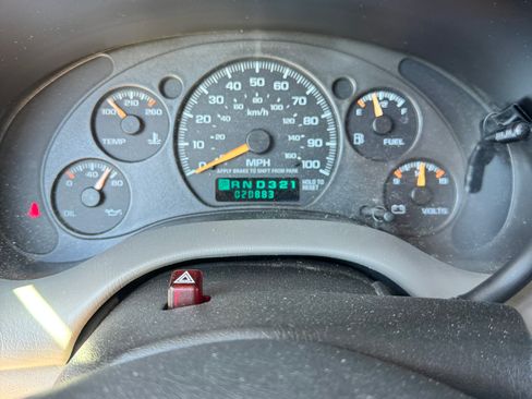 Used 2003 Chevrolet S10 Pickup 2WD Regular Cab image 11
