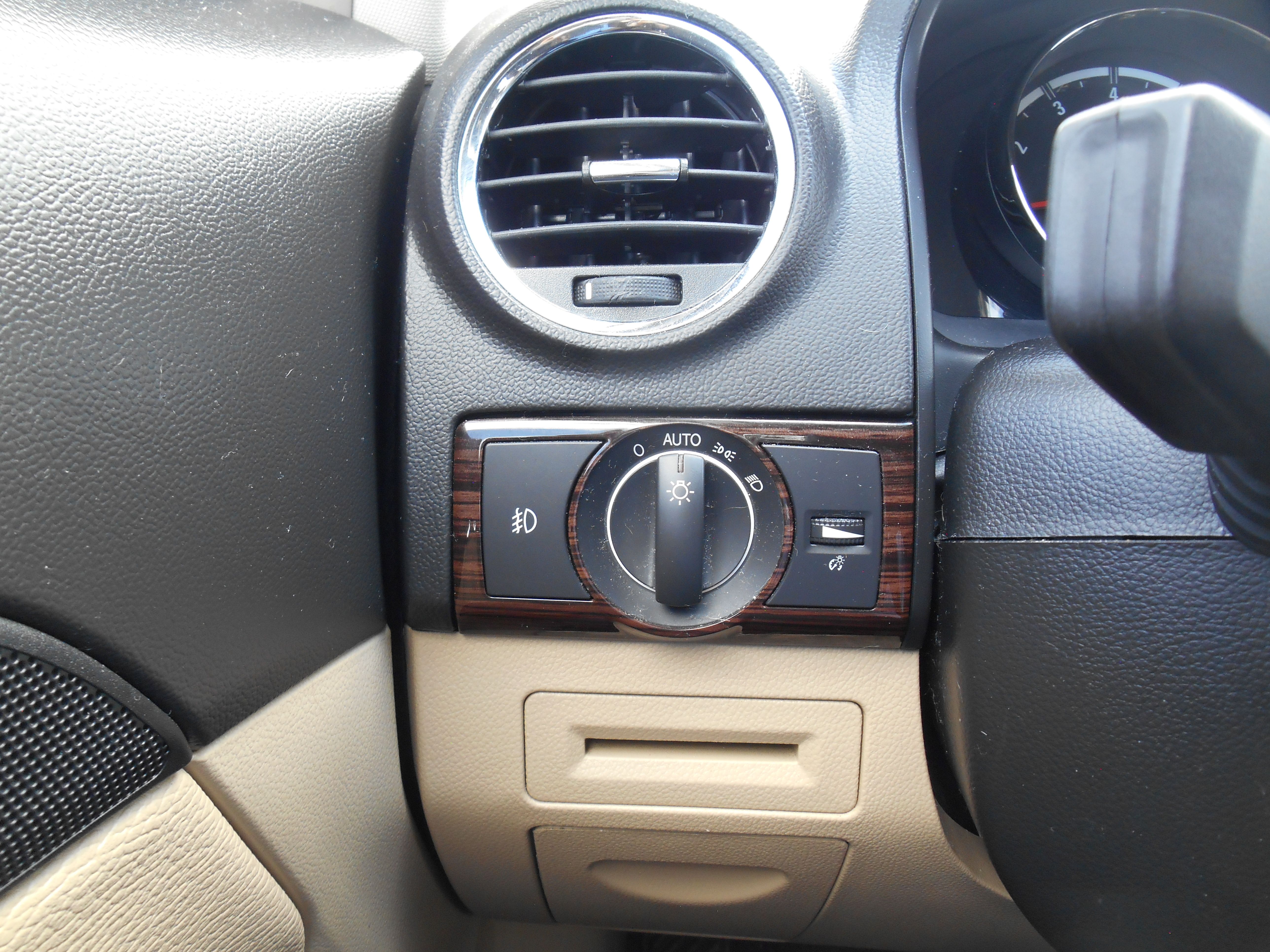 Used 2008 Saturn Vue XE w/ Premium Trim Package FWD image 18