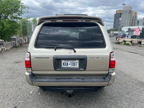 Used 2001 Toyota 4Runner Limited AWD/4WD image 6