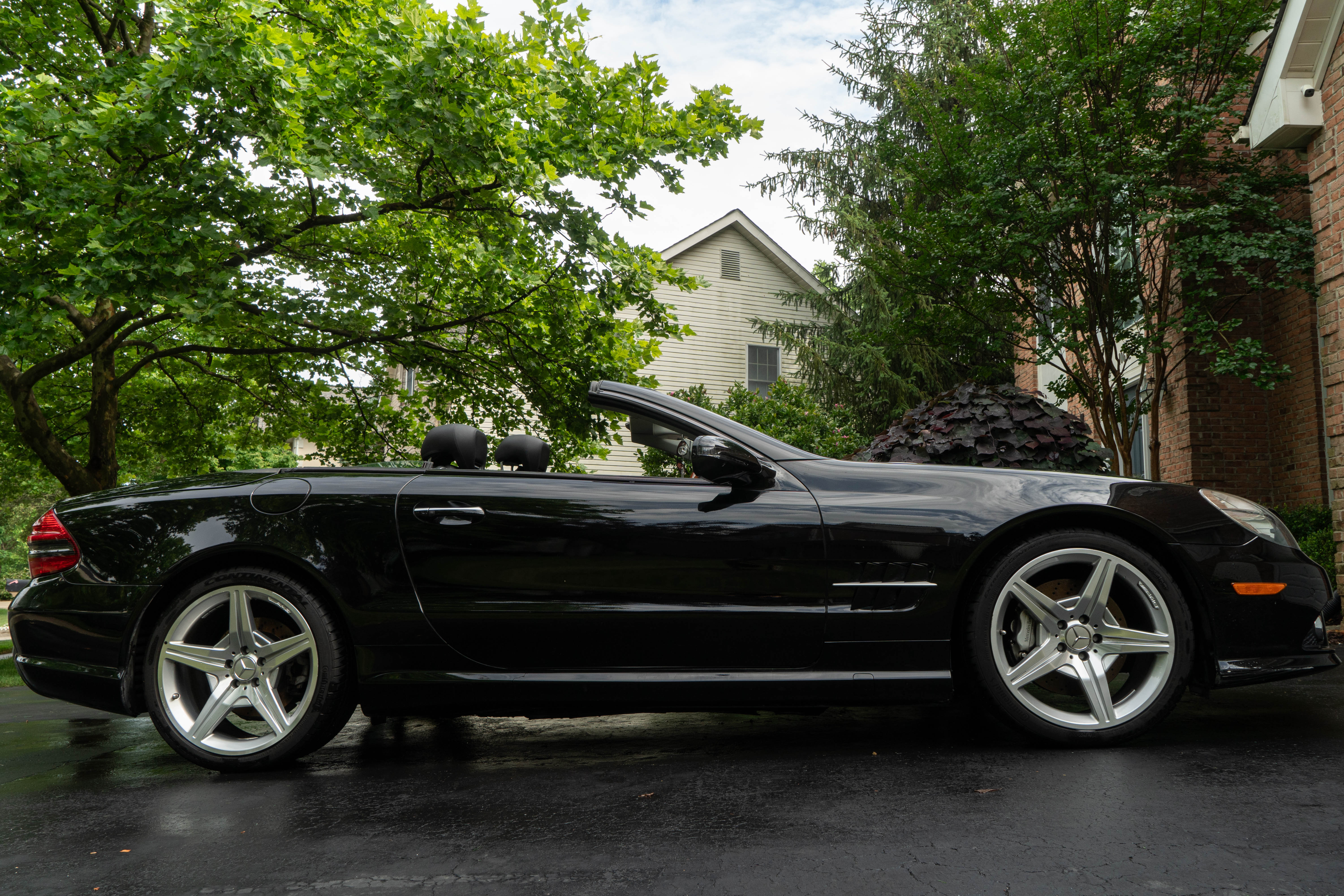 Used 2009 Mercedes-Benz SL 550 image 11