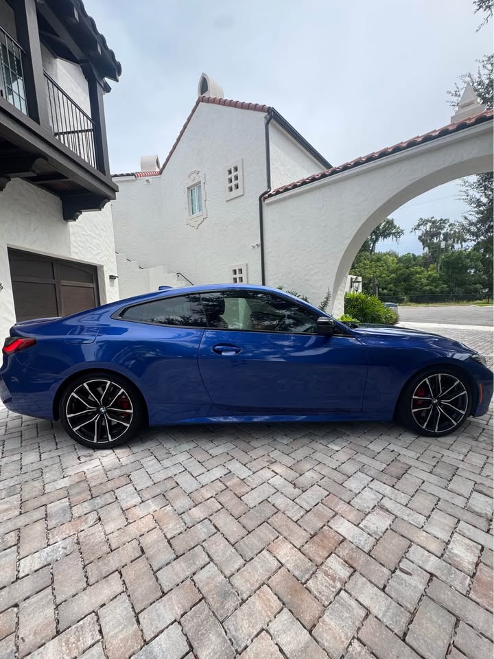 Used 2022 BMW 430i Coupe w/ M Sport Package RWD image 4