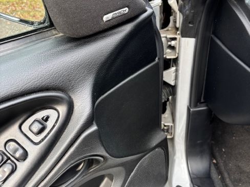 Used 1998 Ford Mustang GT image 10