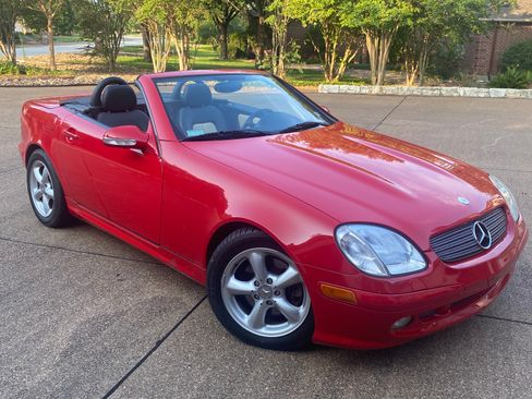 Used 2001 Mercedes-Benz SLK 320 image 12