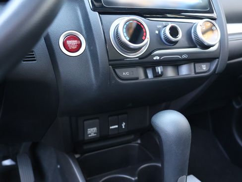 Used 2016 Honda Fit EX image 26