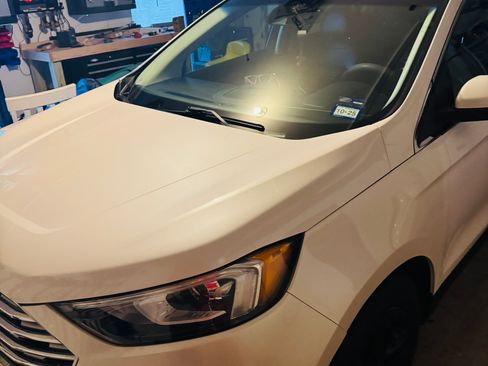 Used 2019 Ford Edge SEL w/ Equipment Group 201A image 6