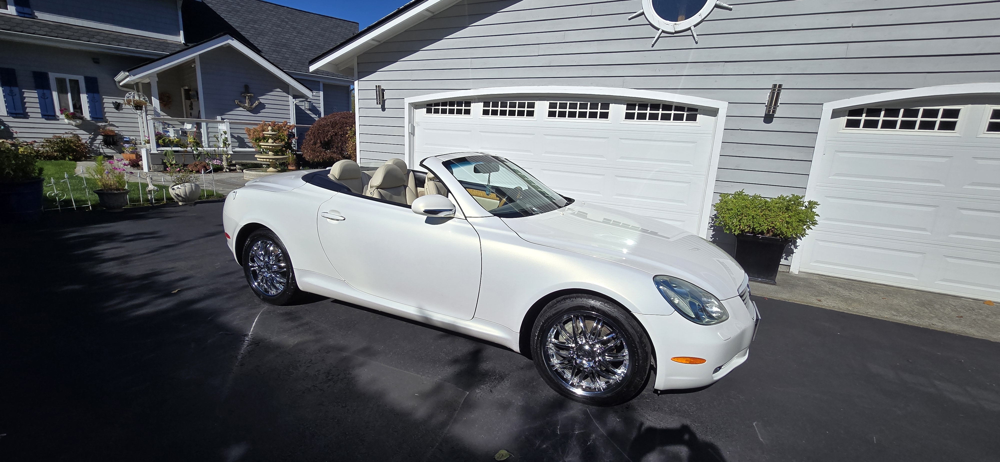 Used 2004 Lexus SC 430 Convertible w/ Preferred Accessory Pkg RWD image 16
