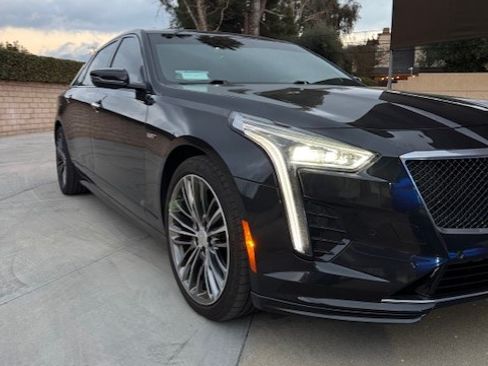 Used 2019 Cadillac CT6 V w/ Driver Assist Package image 9