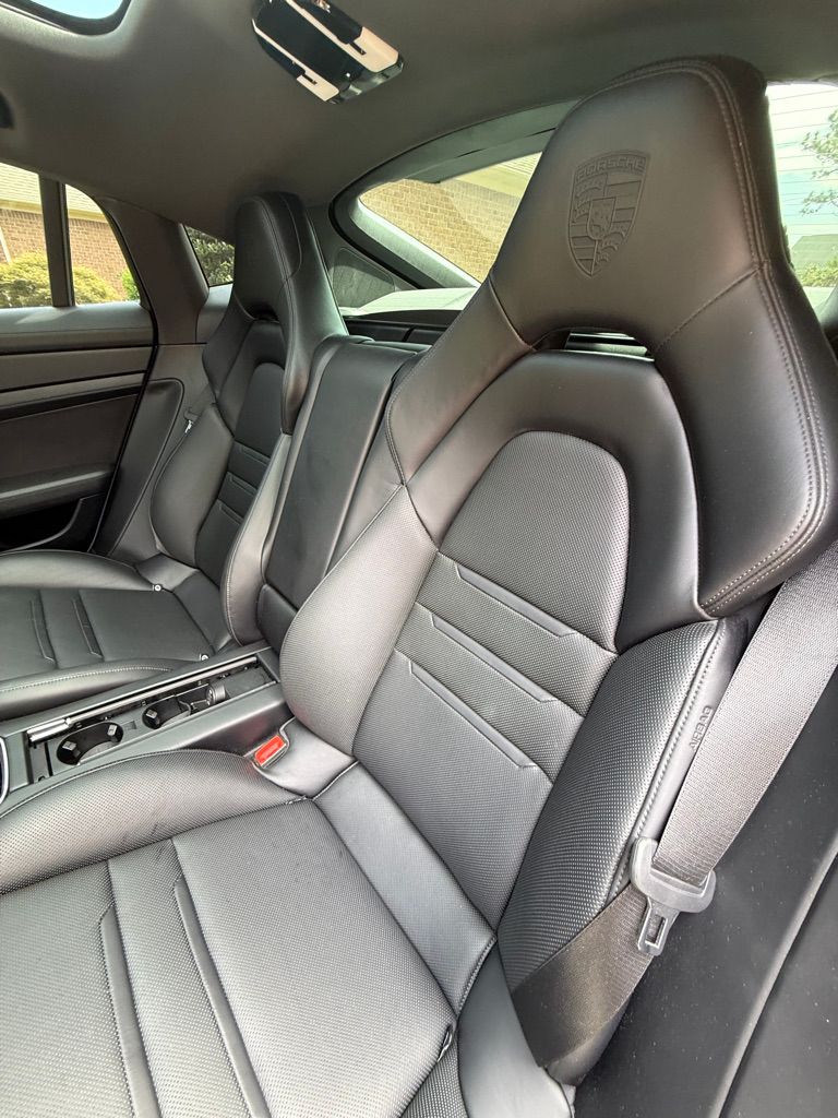 Used 2018 Porsche Panamera 4 w/ Premium Package Plus AWD/4WD image 21