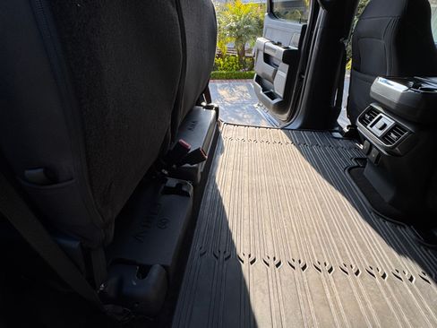 Used 2021 Ford F150 XLT w/ Equipment Group 302A High image 16