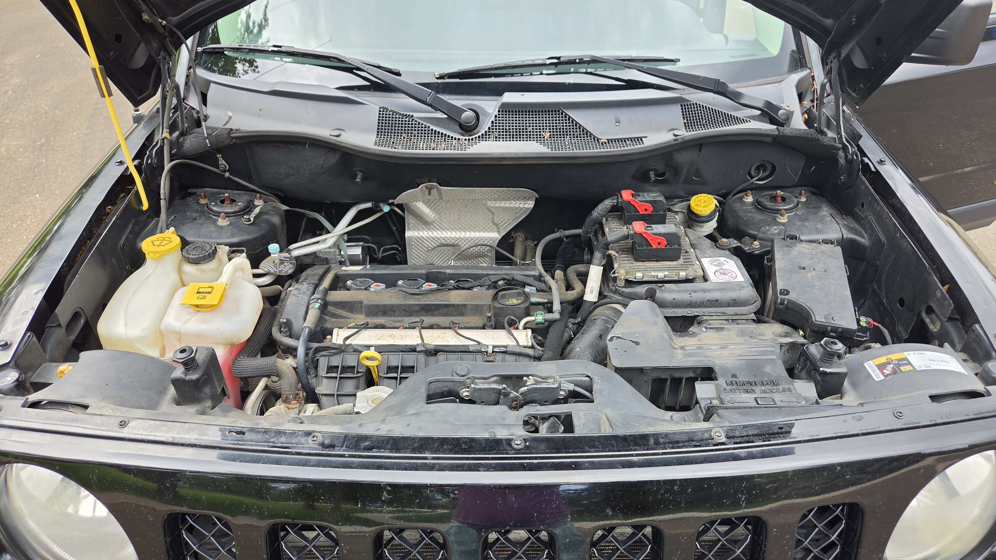 Used 2014 Jeep Patriot Sport w/ Tire & Wheel Group AWD/4WD image 16