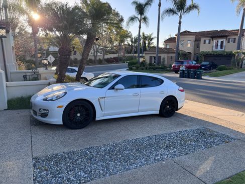 Used 2013 Porsche Panamera image 17
