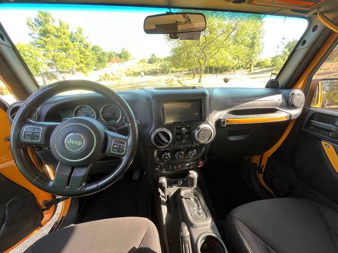 Used 2012 Jeep Wrangler Unlimited Sport w/ Black Appearance Group AWD/4WD image 22